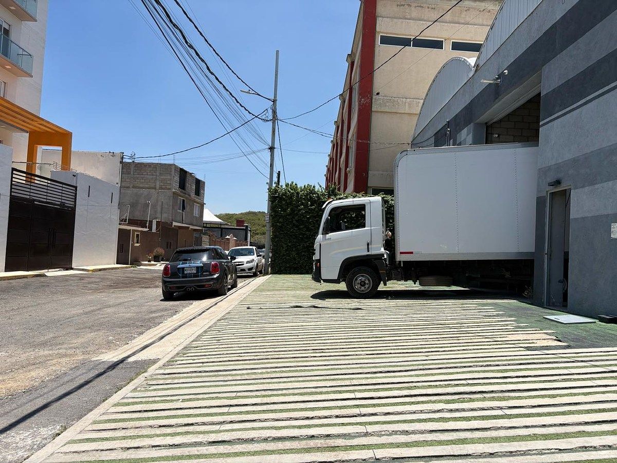 Bodega Arriba Zona Esmeralda Atizapna de Zaragoza, foto 1 de 6