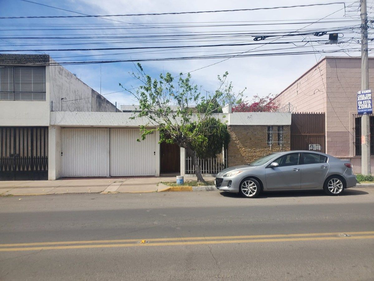 Casa en el centro, foto 1 de 5