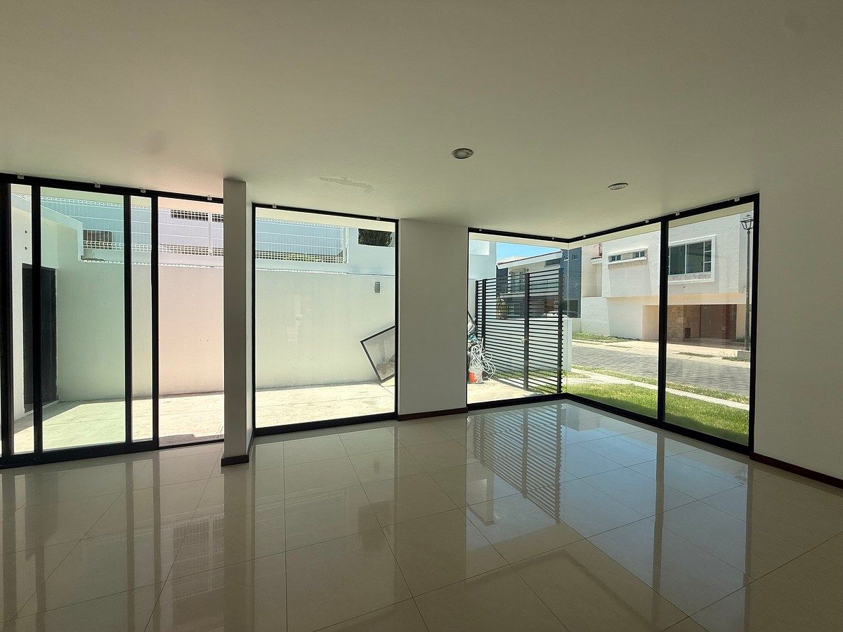 Casa en condominio en Jardín Real, Zapopan, foto 3 de 24