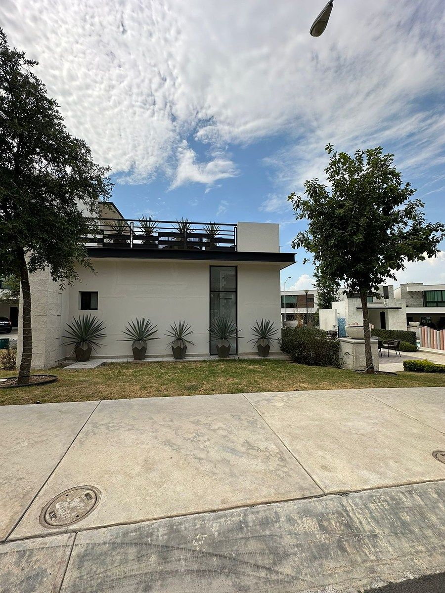 House in Valle de las Cumbres, Monterrey, photo 11 of 14