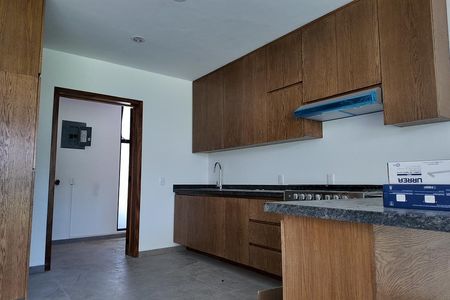 CASA PARA ALUGAR EM PUNTO SUR, TLAJOMULCO DE ZUÑIGA