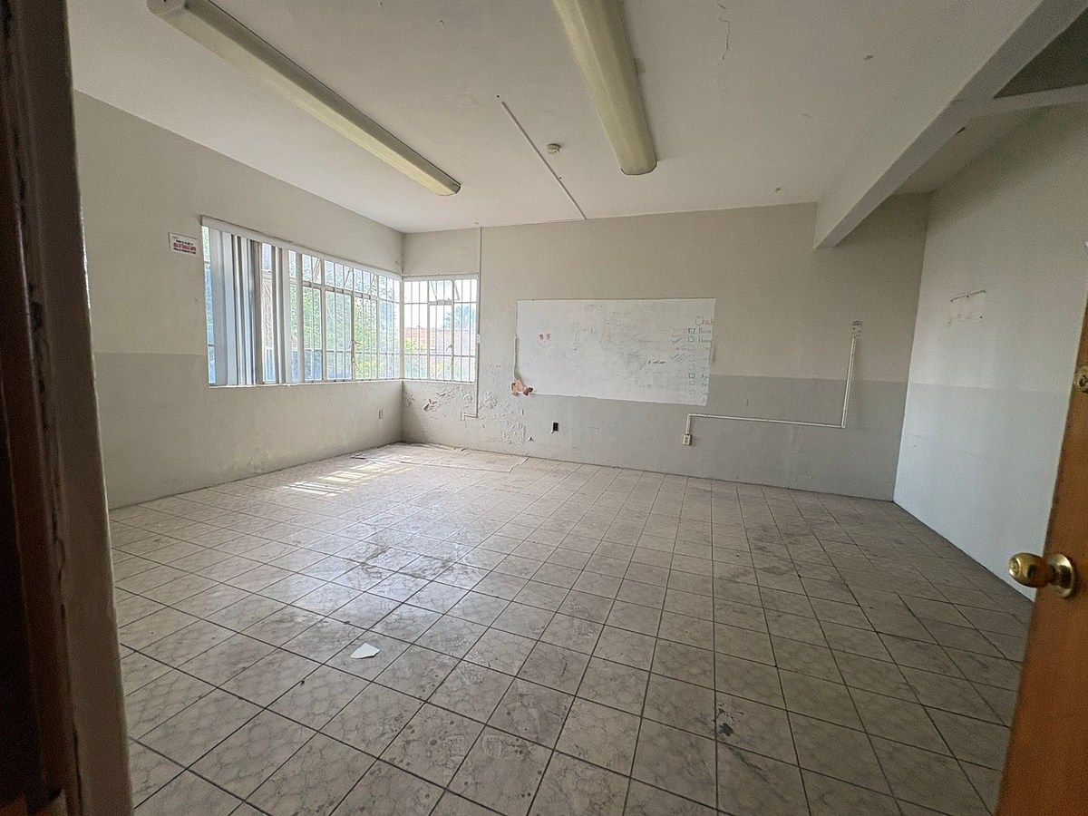Casa com uso comercial em Ladrón de Guevara, Guadalajara, foto 9 de 13