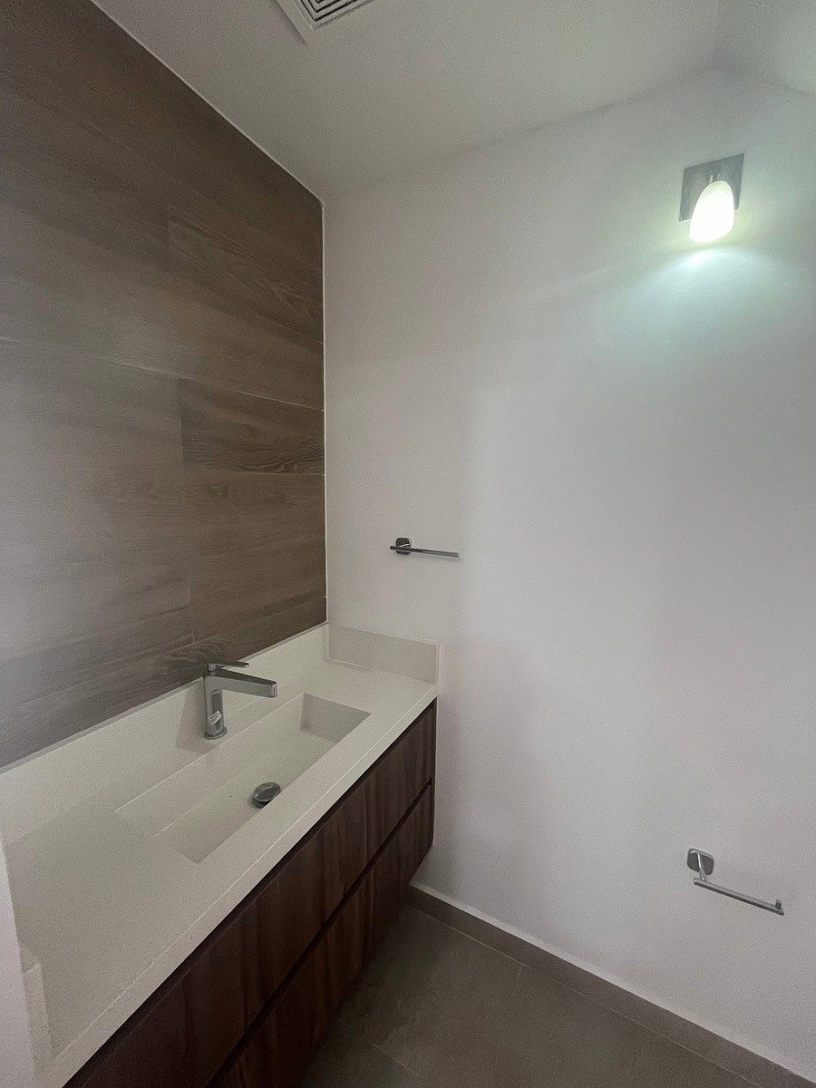 Casa en La Cúspide Residencial, Tijuana, foto 12 de 18