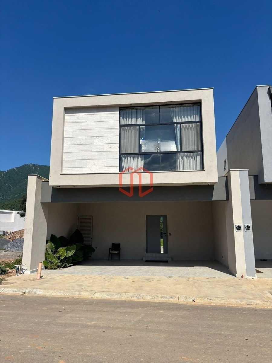 Casas en Venta en Vientos del Vergel, photo 1 of 16