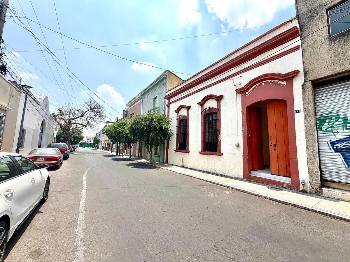 House in Guadalajara Centro, Guadalajara, photo 2 of 15