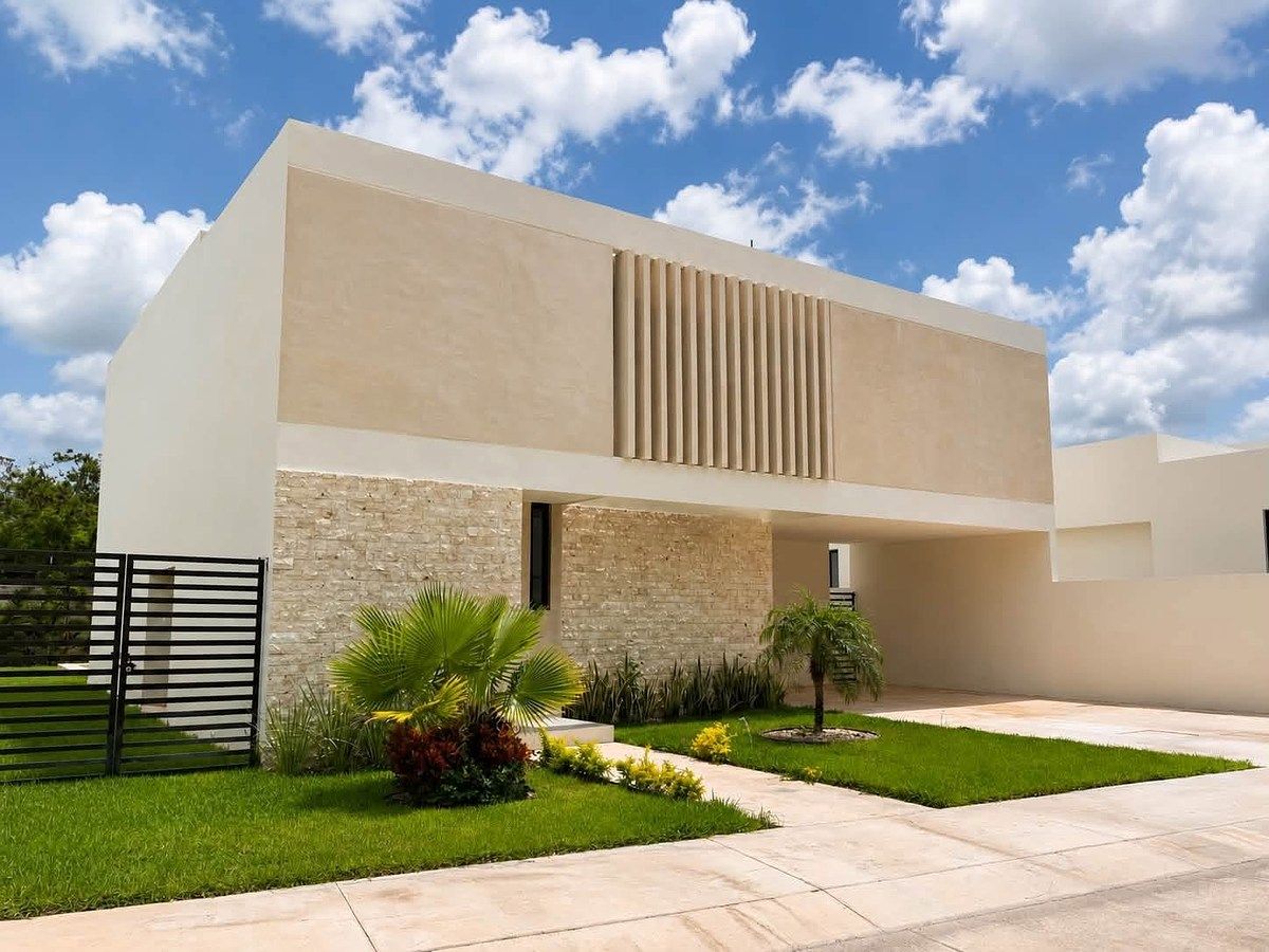 Residence in Country Zone Mérida, Yucatán. Inside a private area., photo 1 of 24