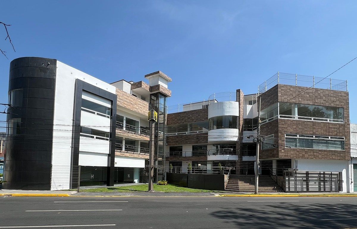 RENTA DE OFICINAS, LOCALES, GIMNASIO, RESTAURANTES Y MAS "PLAZA VONAT" TOLUCA, foto 1 de 20