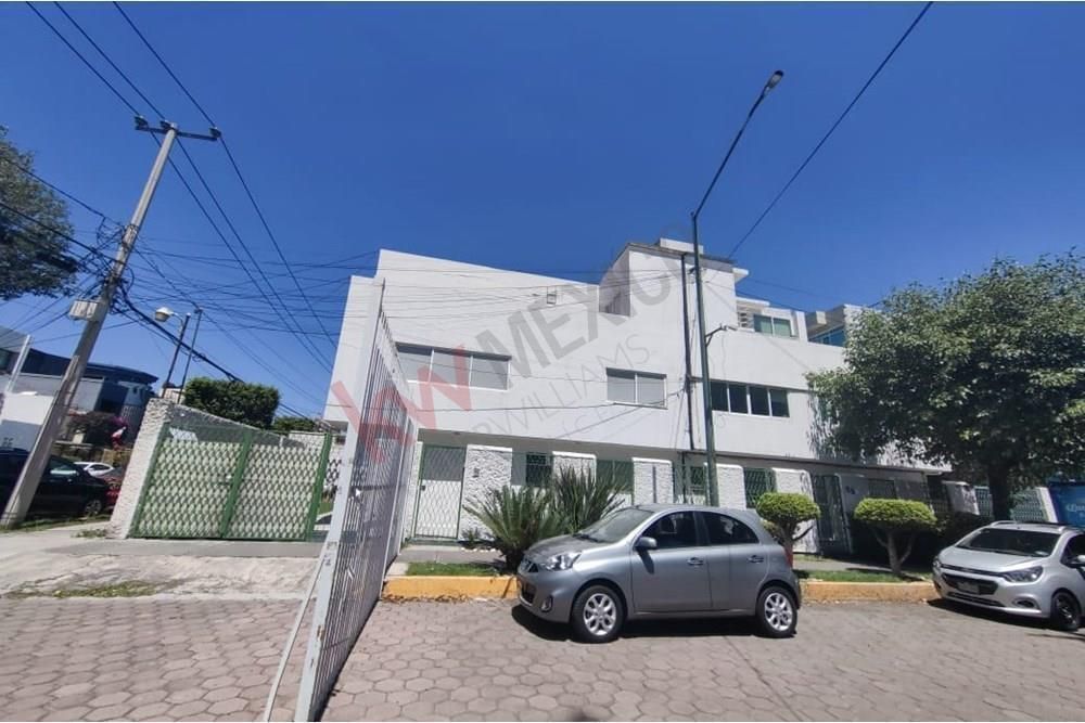 Casa em Prado Coapa 1A Sección, Tlalpan, foto 2 de 50