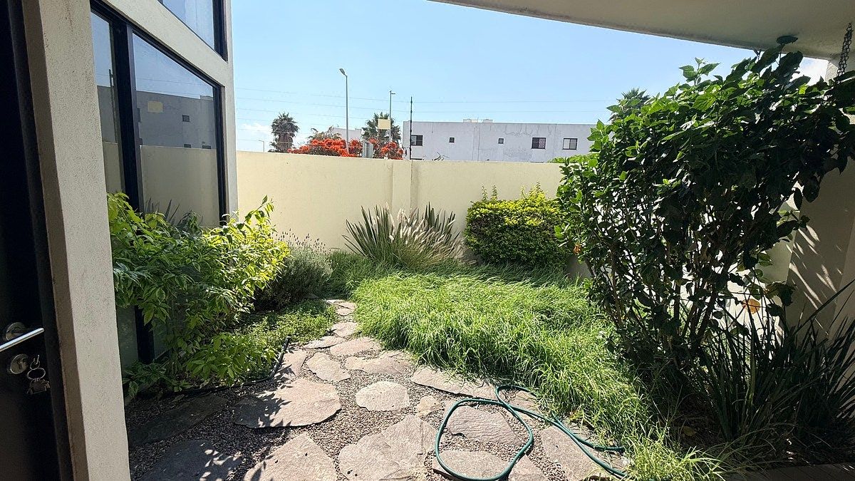 House in Gated Community in Residencial el Refugio, Querétaro, photo 4 of 19