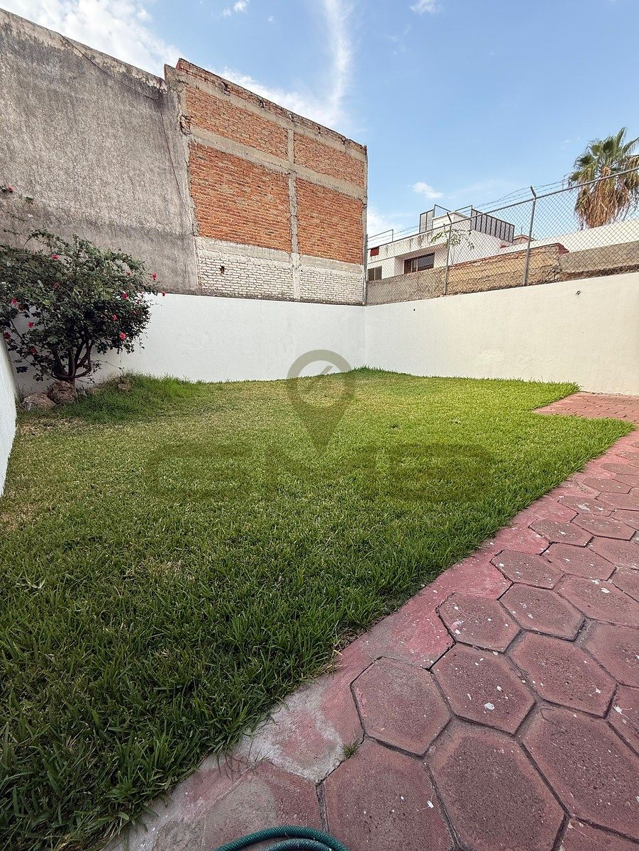 Casa em Camino Real, Zapopan, foto 4 de 28