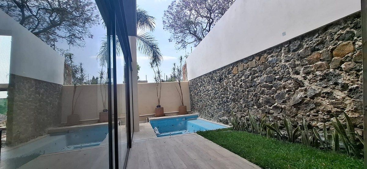 Casa en Venta en Cuernavaca, foto 1 de 18