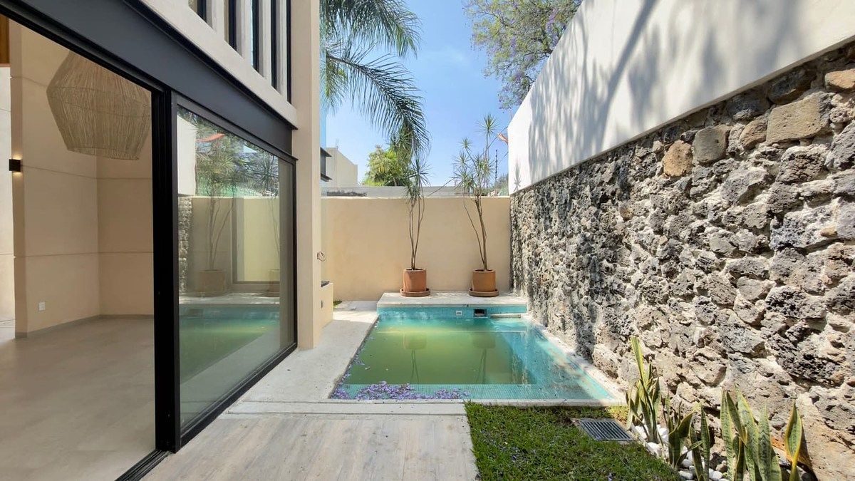 House in Lomas del Mirador, Cuernavaca, photo 2 of 18