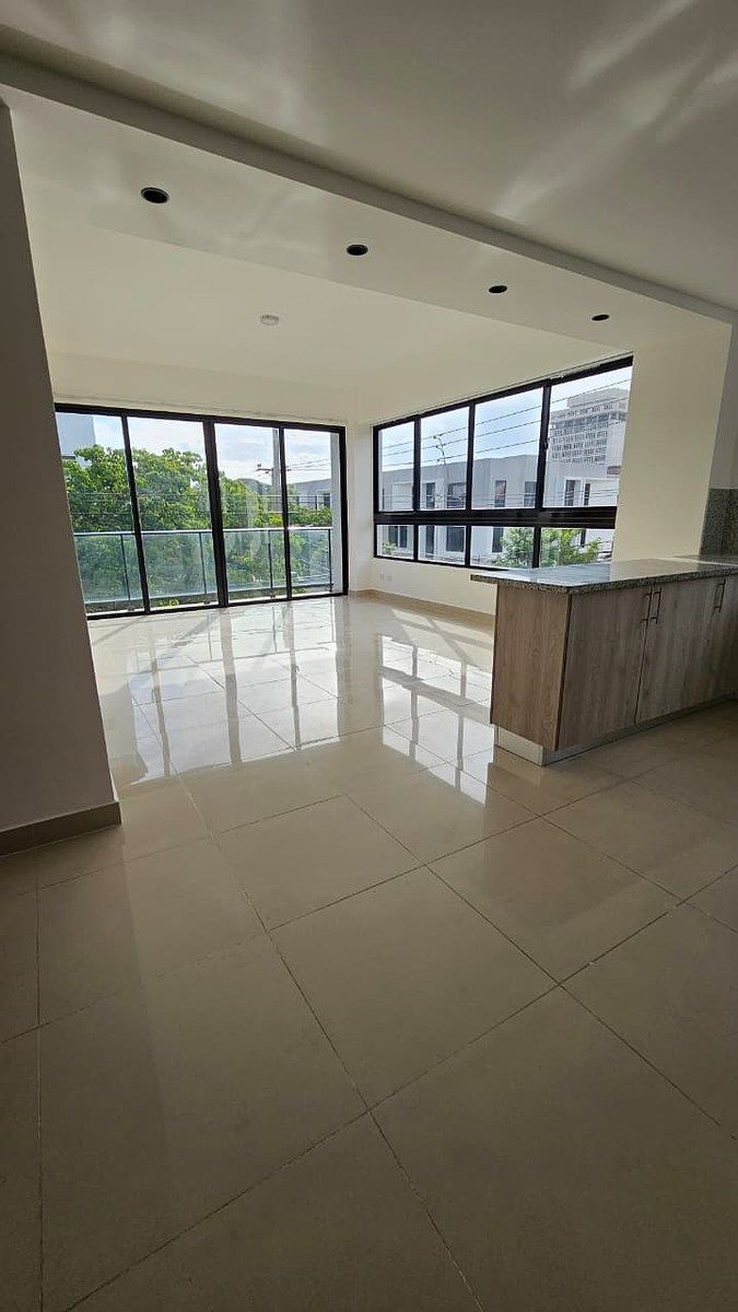 Apartamento en alquiler de 2 habitaciones en Gazcue, Distrito Nacional, R. D., foto 1 de 10