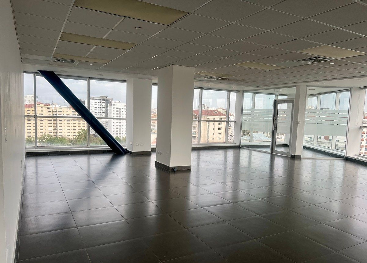 Oficina en Ensanche Naco, Santo Domingo Centro (Distrito Nacional), foto 2 de 7
