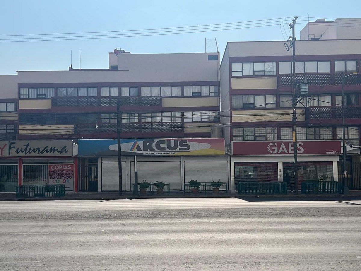 EXCELENTE PROPIEDAD COMERCIAL-RECIDENCIAL EN VENTA, foto 1 de 38