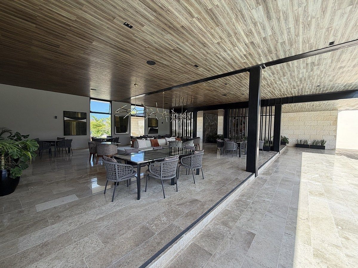 House in Yucatán Country Club, Mérida, photo 23 of 27