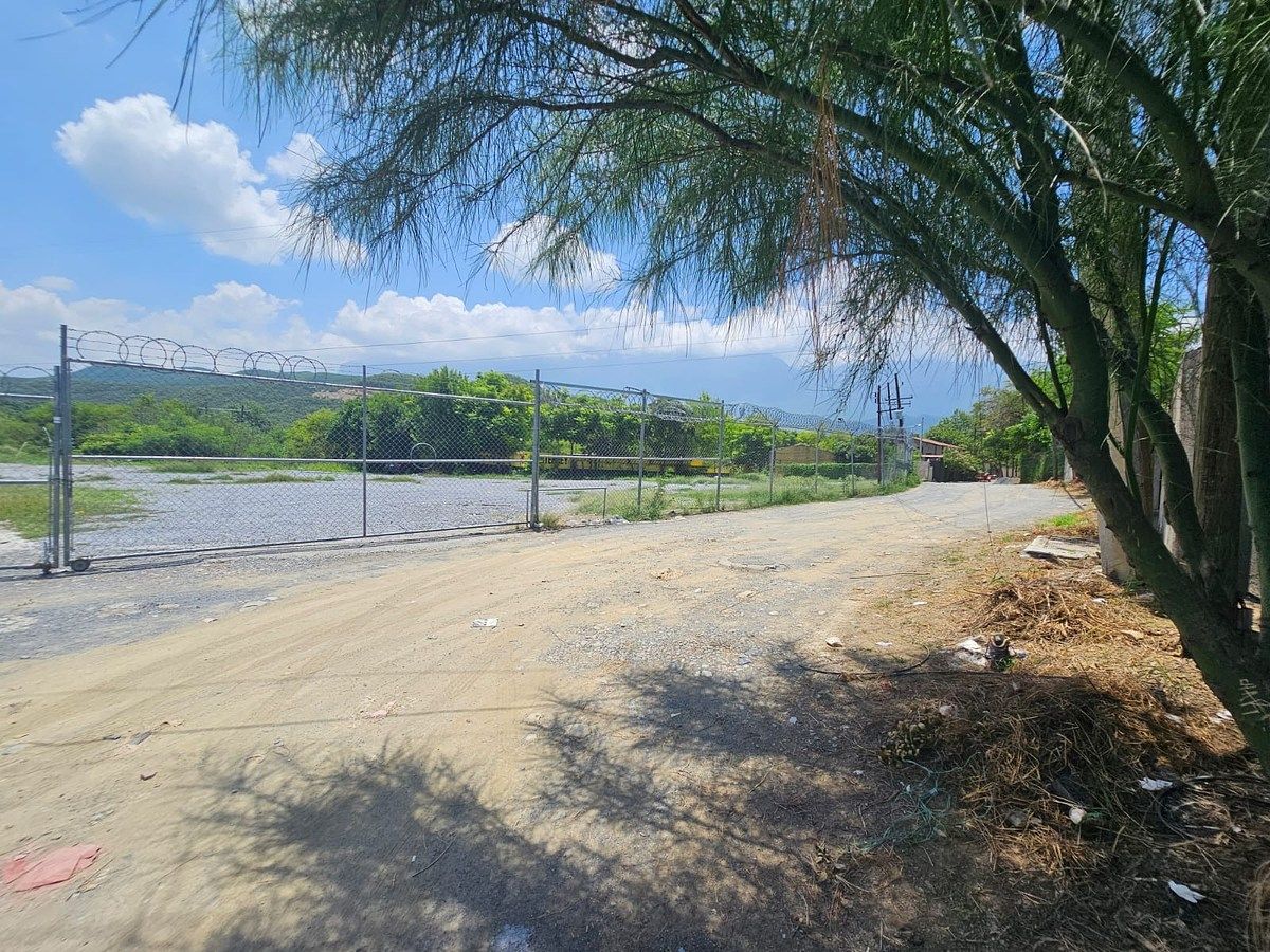 Commercial Lot in El Uro, Monterrey, photo 3 of 5