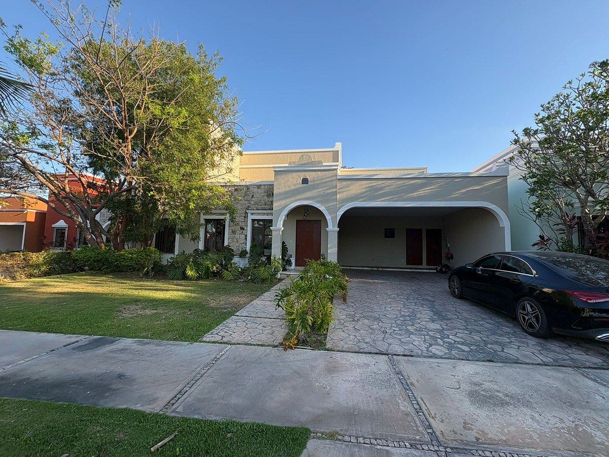 Residencia en privada Las Fincas Temozon, foto 1 de 20