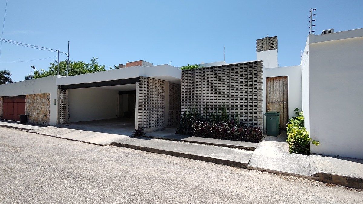 Venta Casa al Norte en Temozon Norte, foto 1 de 12