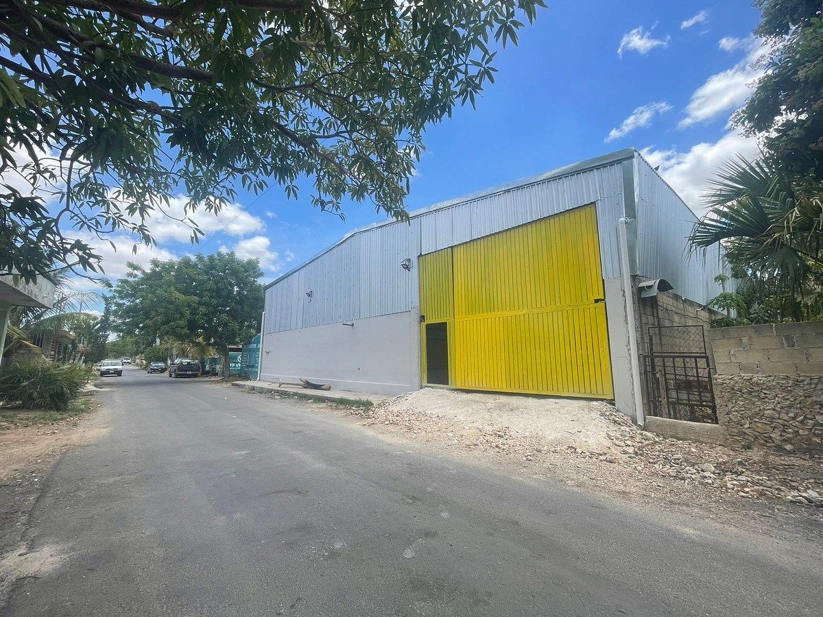 Commercial Storage Unit in Santa Rosa, Kanasín, photo 5 of 11