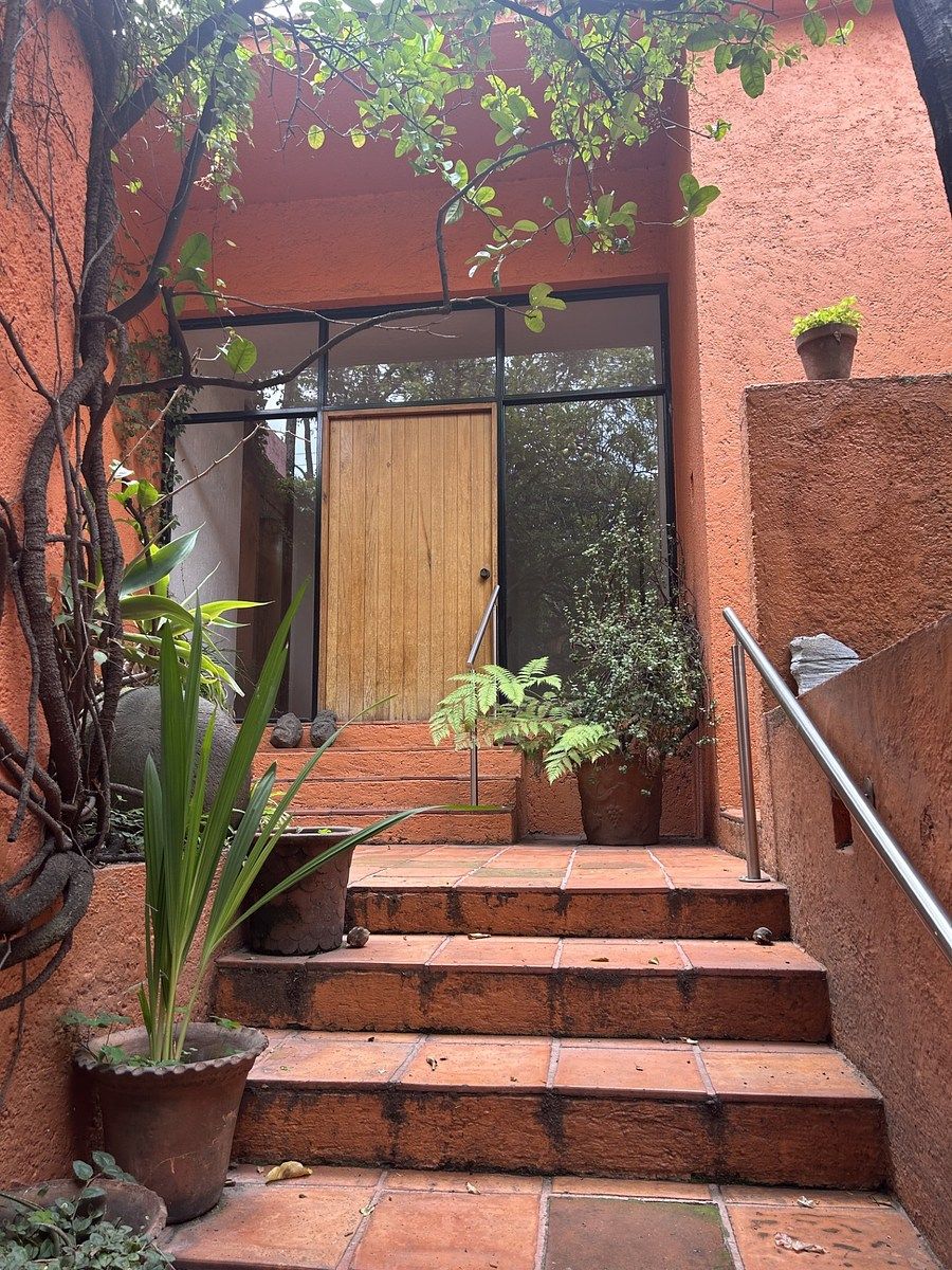 LINDA CASA À VENDA NO SAN JERONIMO LIDICE, foto 1 de 29