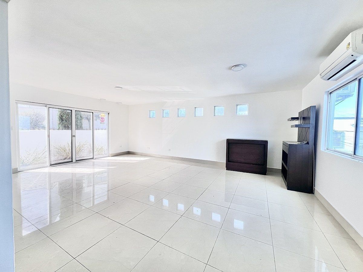 House in Residencial Cumbres 2 Sector B, Monterrey, photo 3 of 50