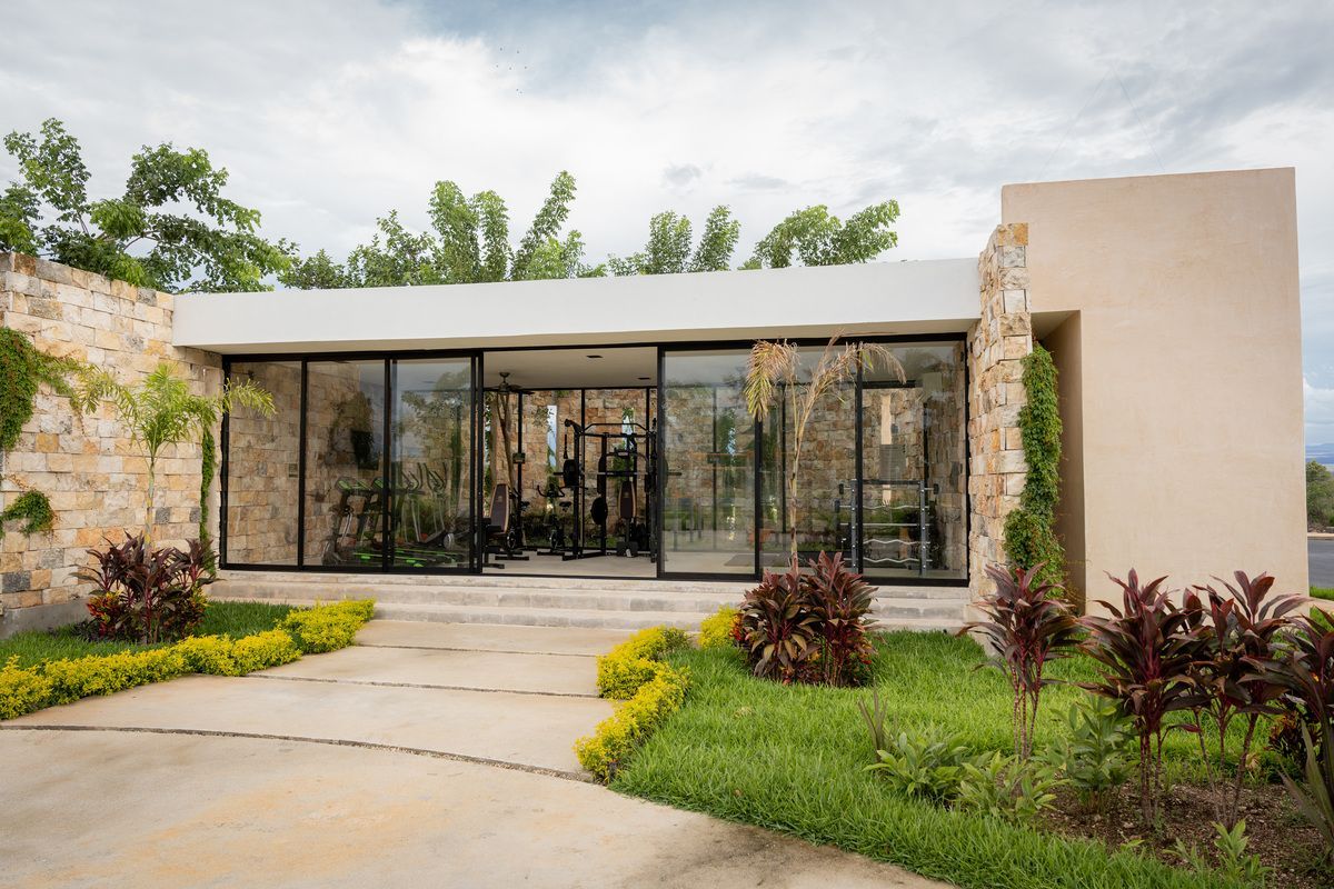 House in Gated Community in Sitpach, Mérida, photo 10 of 27