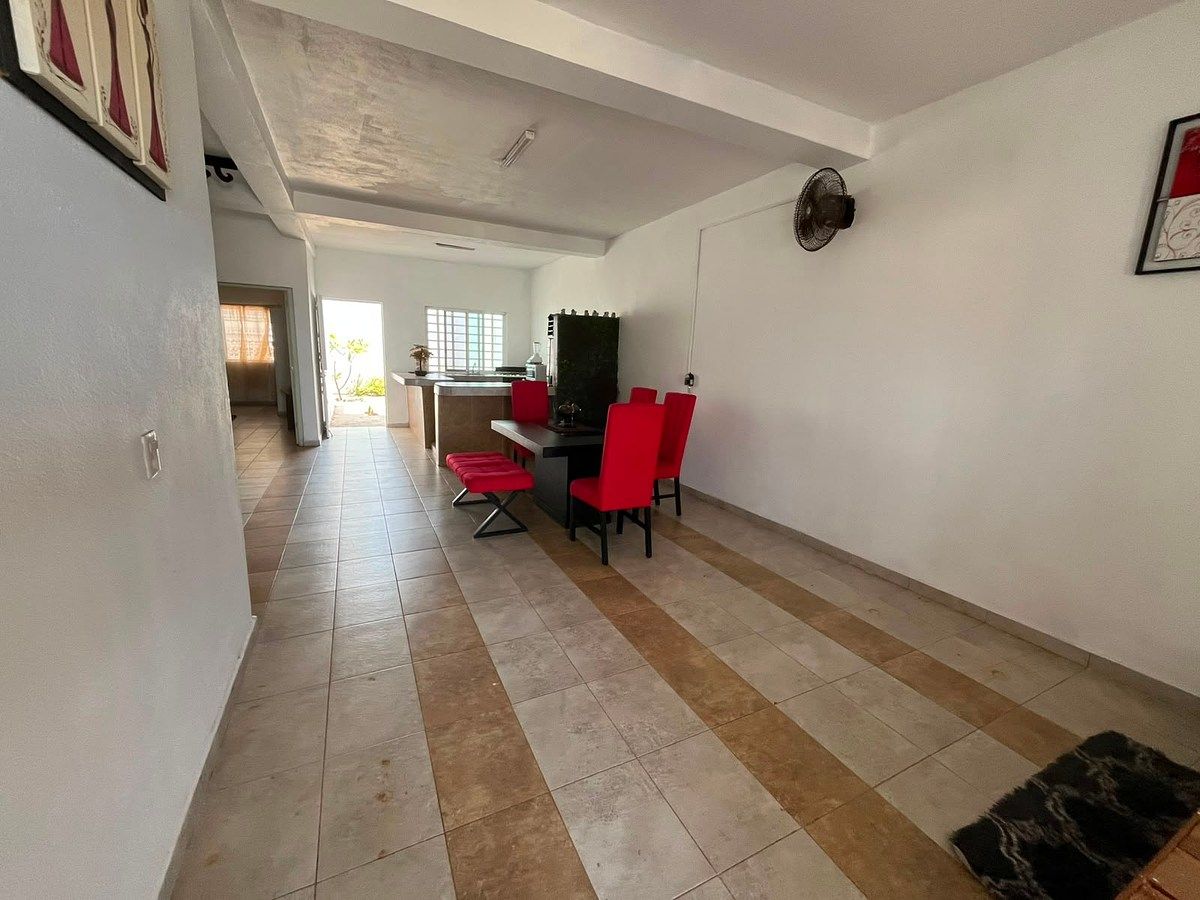 Sala Comedor, photo 2 of 22