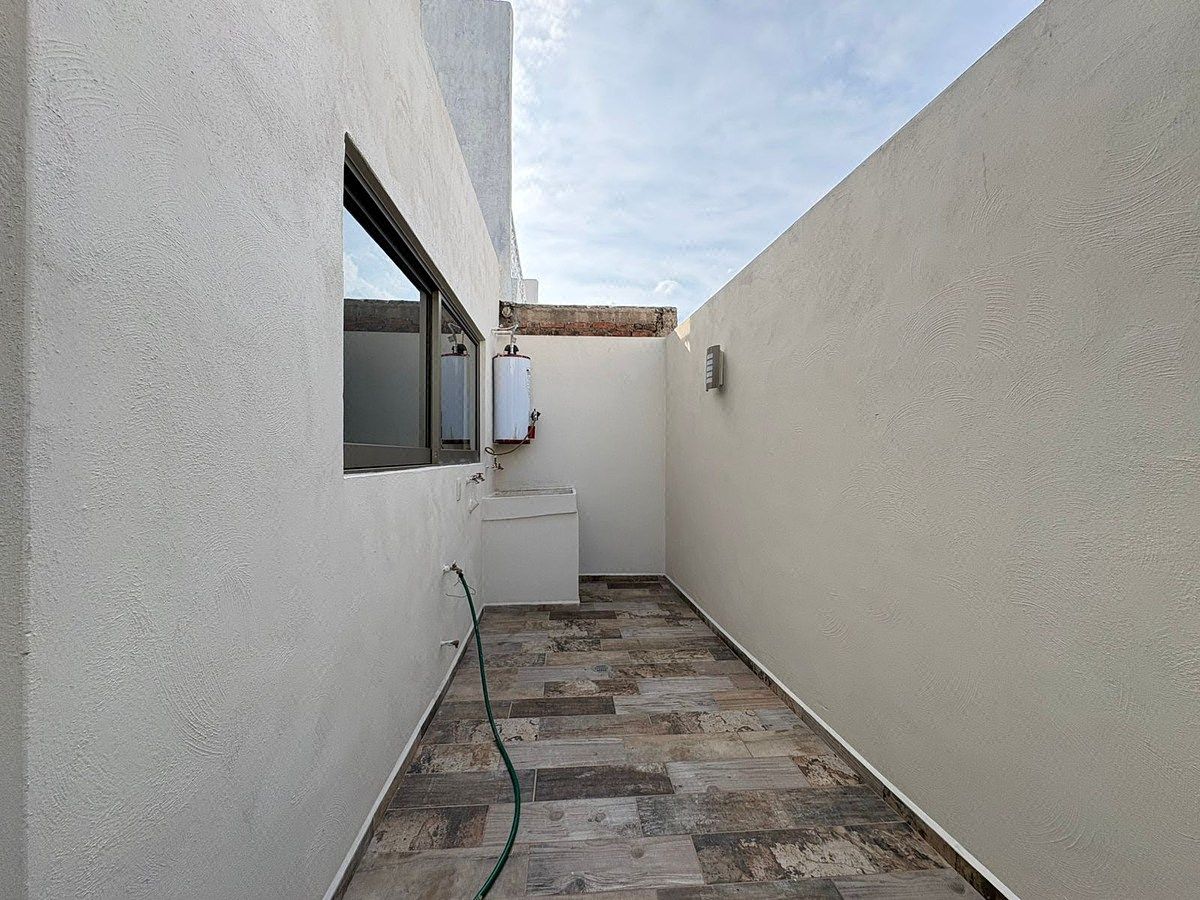 House in Gated Community in Jardines Del Vergel, Zapopan, photo 11 of 20