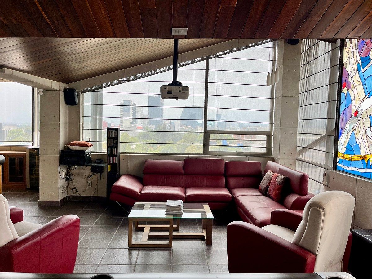 Sala, photo 16 of 23