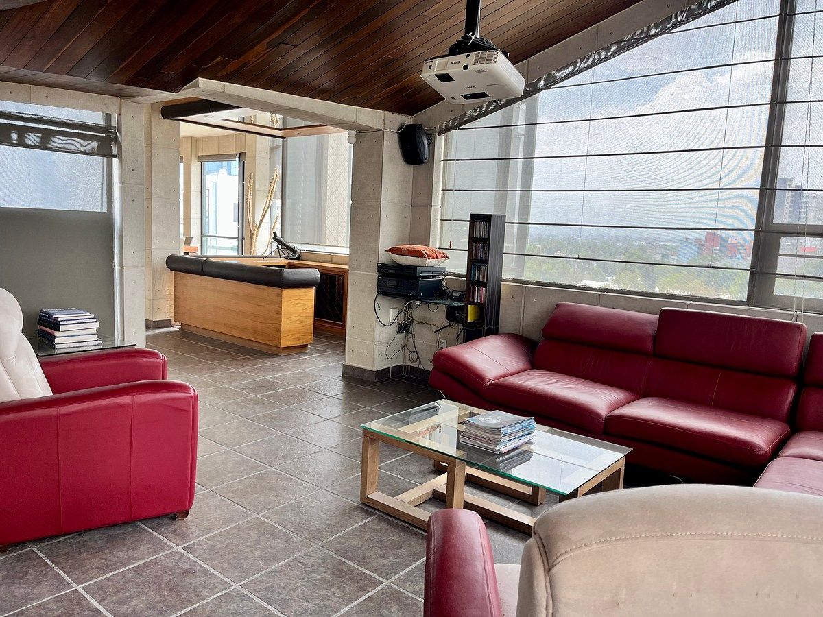 Sala, photo 17 of 23
