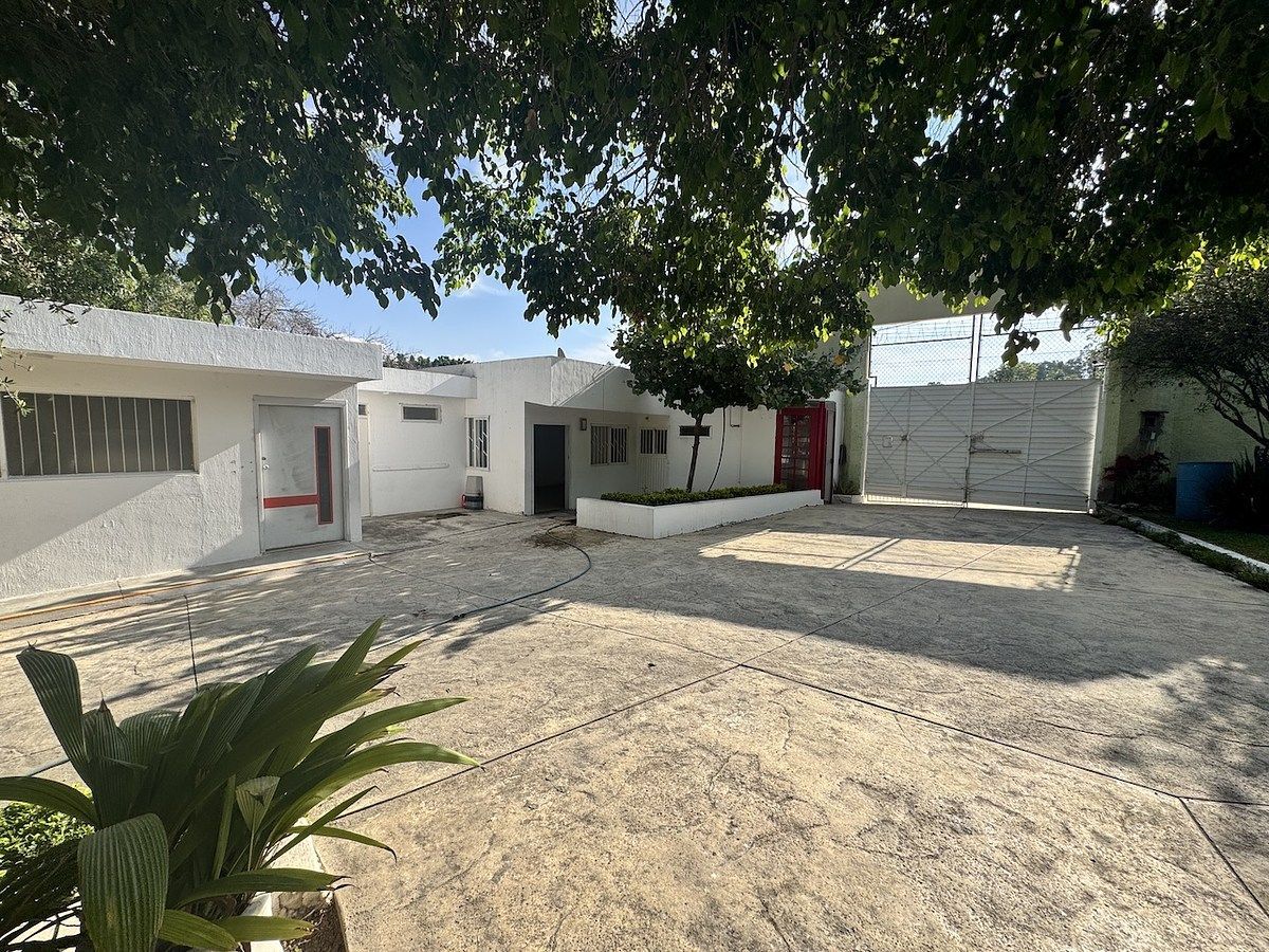 House with Commercial Use in Los Molinos, Zapopan, photo 4 of 20