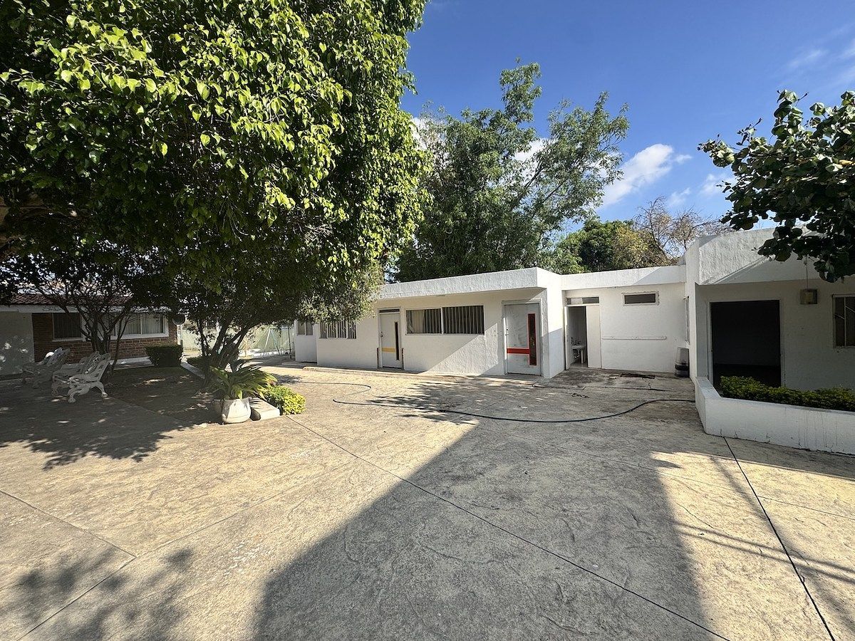 House with Commercial Use in Los Molinos, Zapopan, photo 8 of 20
