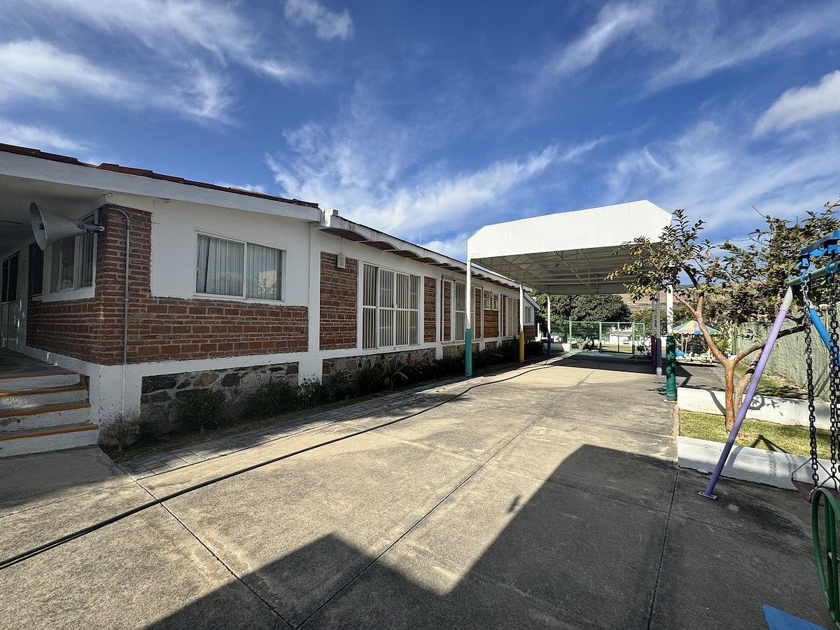House with Commercial Use in Los Molinos, Zapopan, photo 9 of 20
