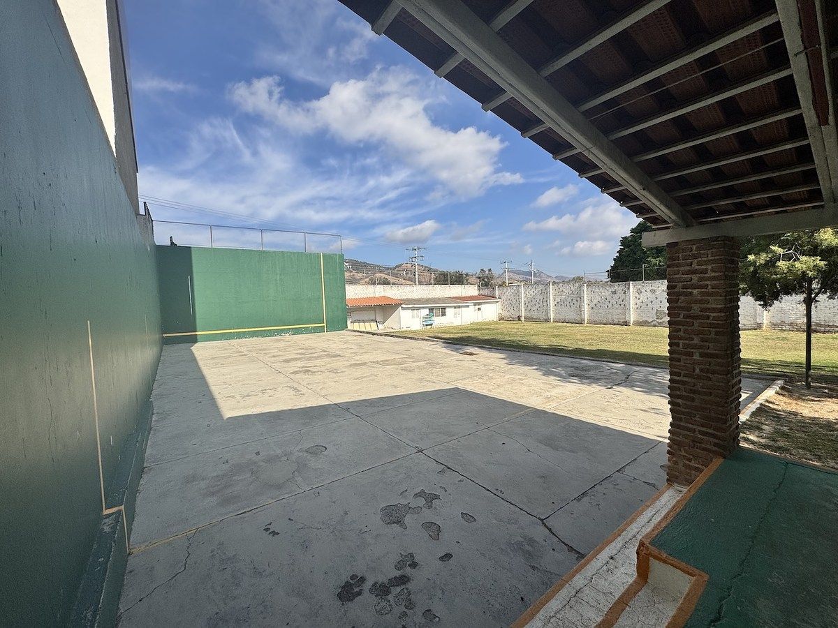 House with Commercial Use in Los Molinos, Zapopan, photo 13 of 20