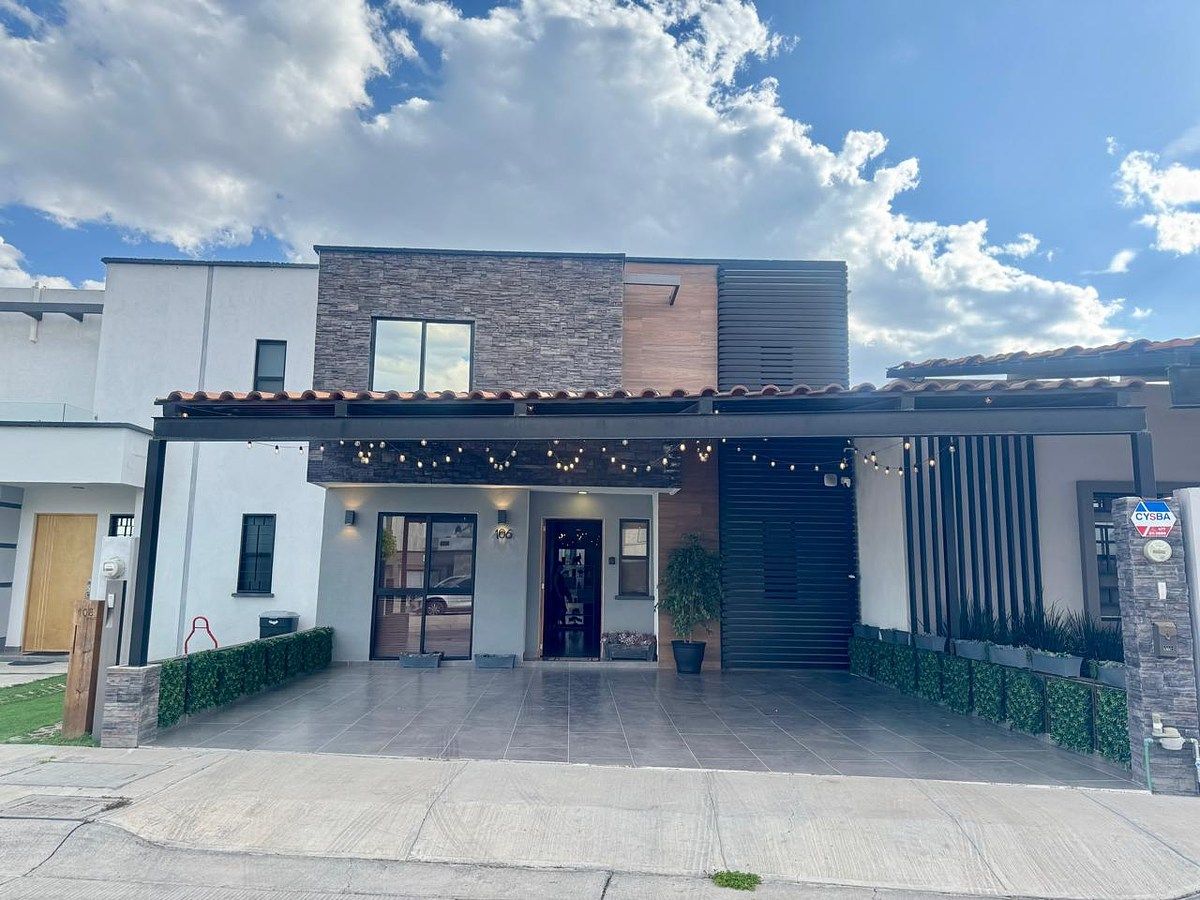 Casa em El Cielo Residencial, León, foto 2 de 18