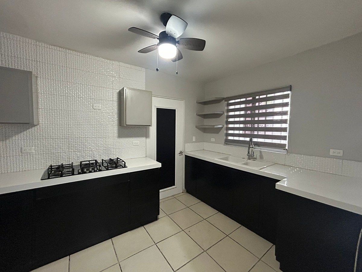 House in Cumbres del Sol, Monterrey, photo 4 of 18