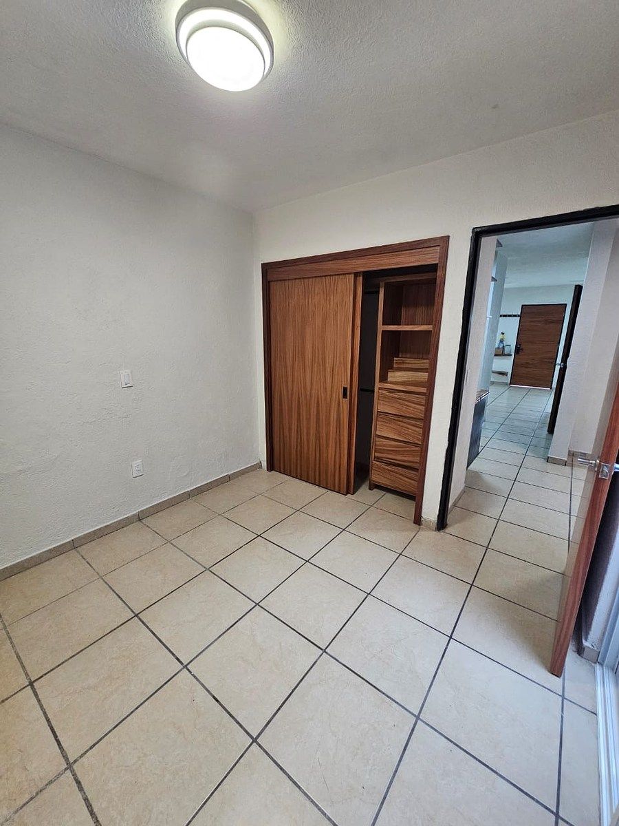 Casa em condomínio fechado em Fraccionamiento Real de Valdepeñas, Zapopan, foto 2 de 16