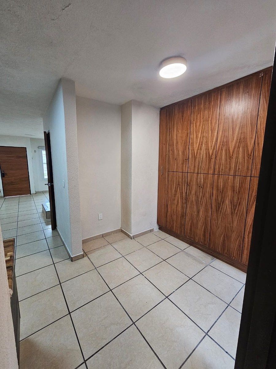 Casa em condomínio fechado em Fraccionamiento Real de Valdepeñas, Zapopan, foto 9 de 16