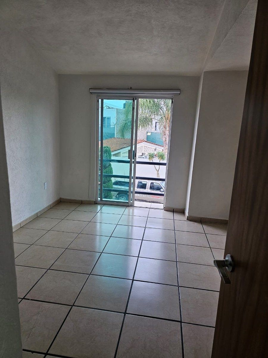 Casa em condomínio fechado em Fraccionamiento Real de Valdepeñas, Zapopan, foto 10 de 16
