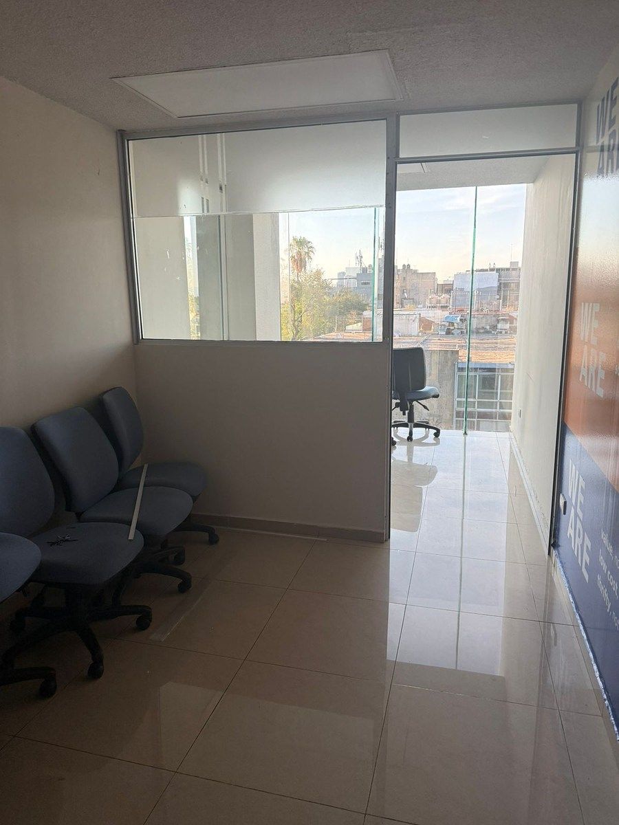 Oficina en Ladrón de Guevara, Guadalajara, foto 9 de 30