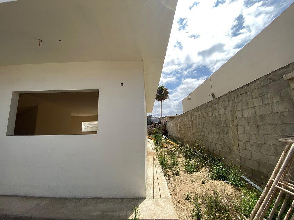 Casa en Aeropuerto, Ensenada, foto 3 de 16