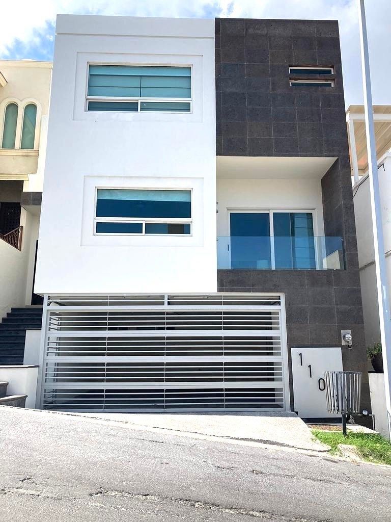 CASA PRIVANZAS, foto 1 de 19
