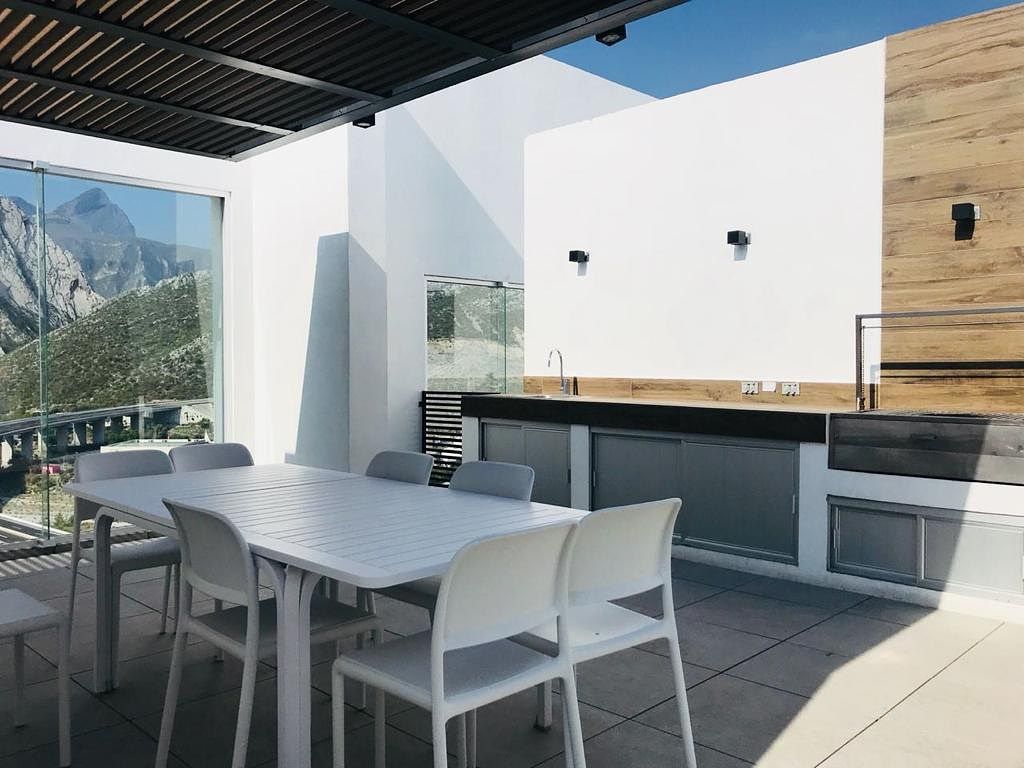 Apartment in La Banda, Santa Catarina, photo 15 of 16