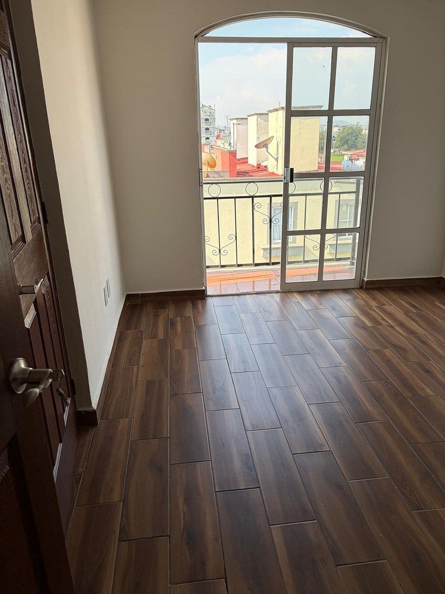 House in Gated Community in Campo Real III, Toluca, photo 4 of 16