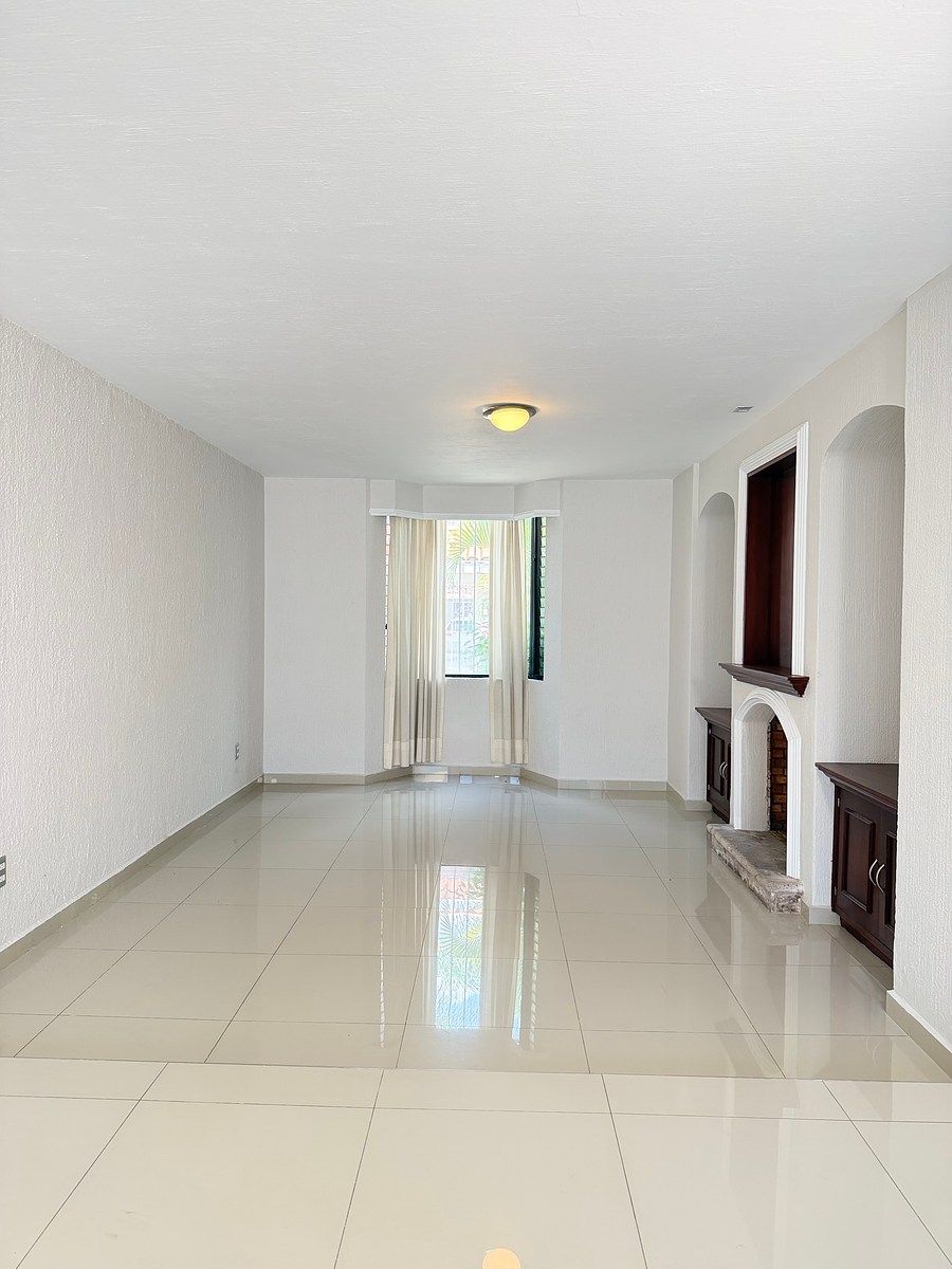 Casa em Ciudad Bugambilia, Zapopan, foto 3 de 27