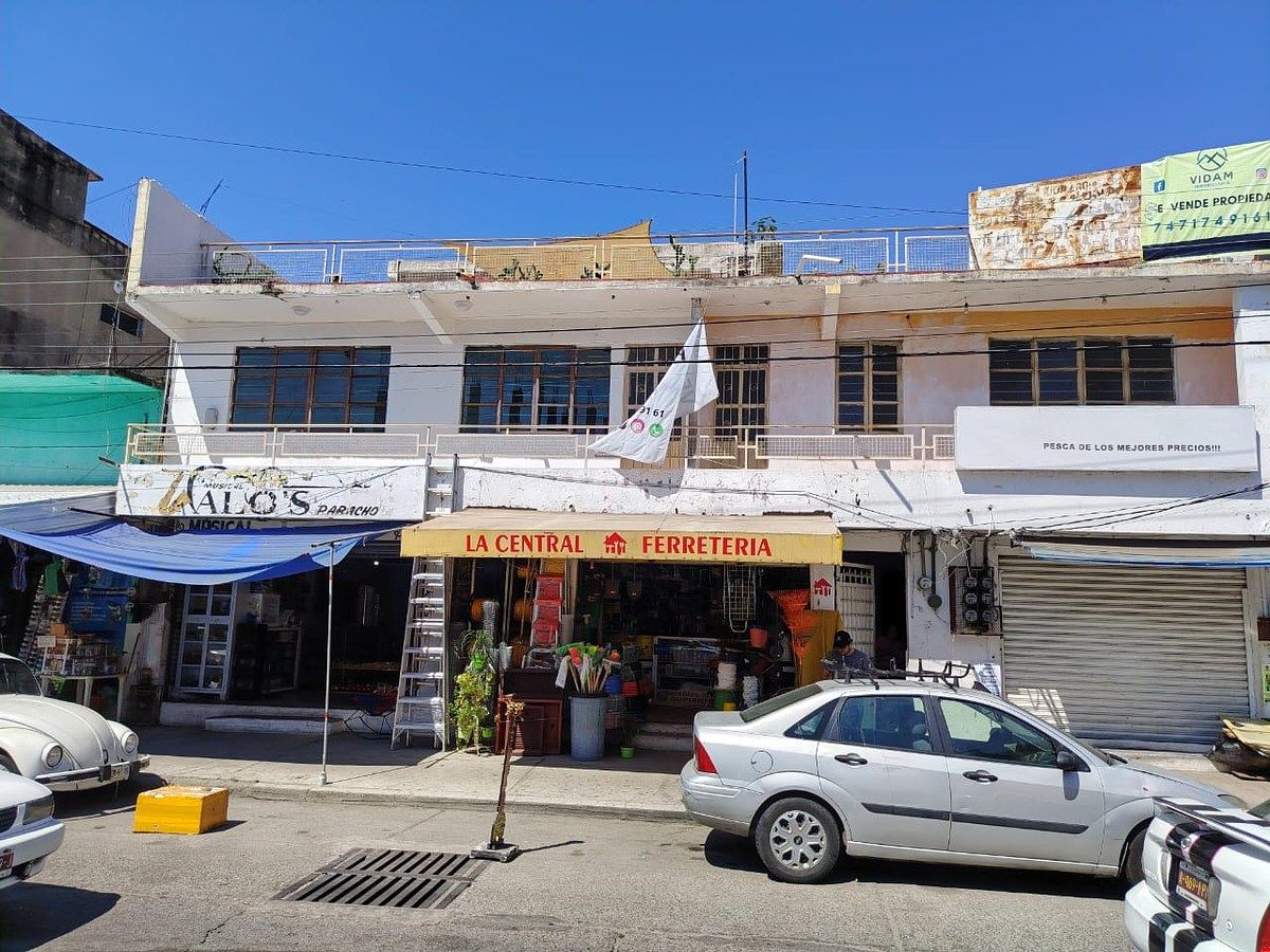 2 LOCAIS NA ZONA CENTRAL DE ACAPULCO, foto 1 de 4