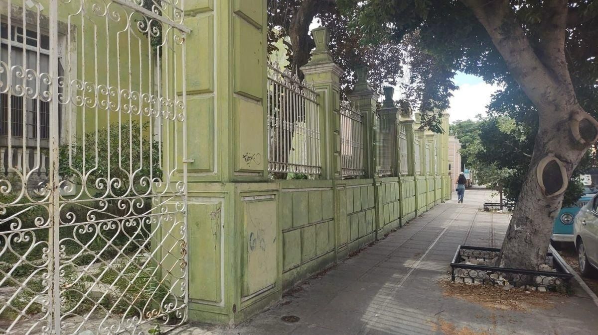 Casona en venta en el Barrio de Santiago, foto 1 de 12