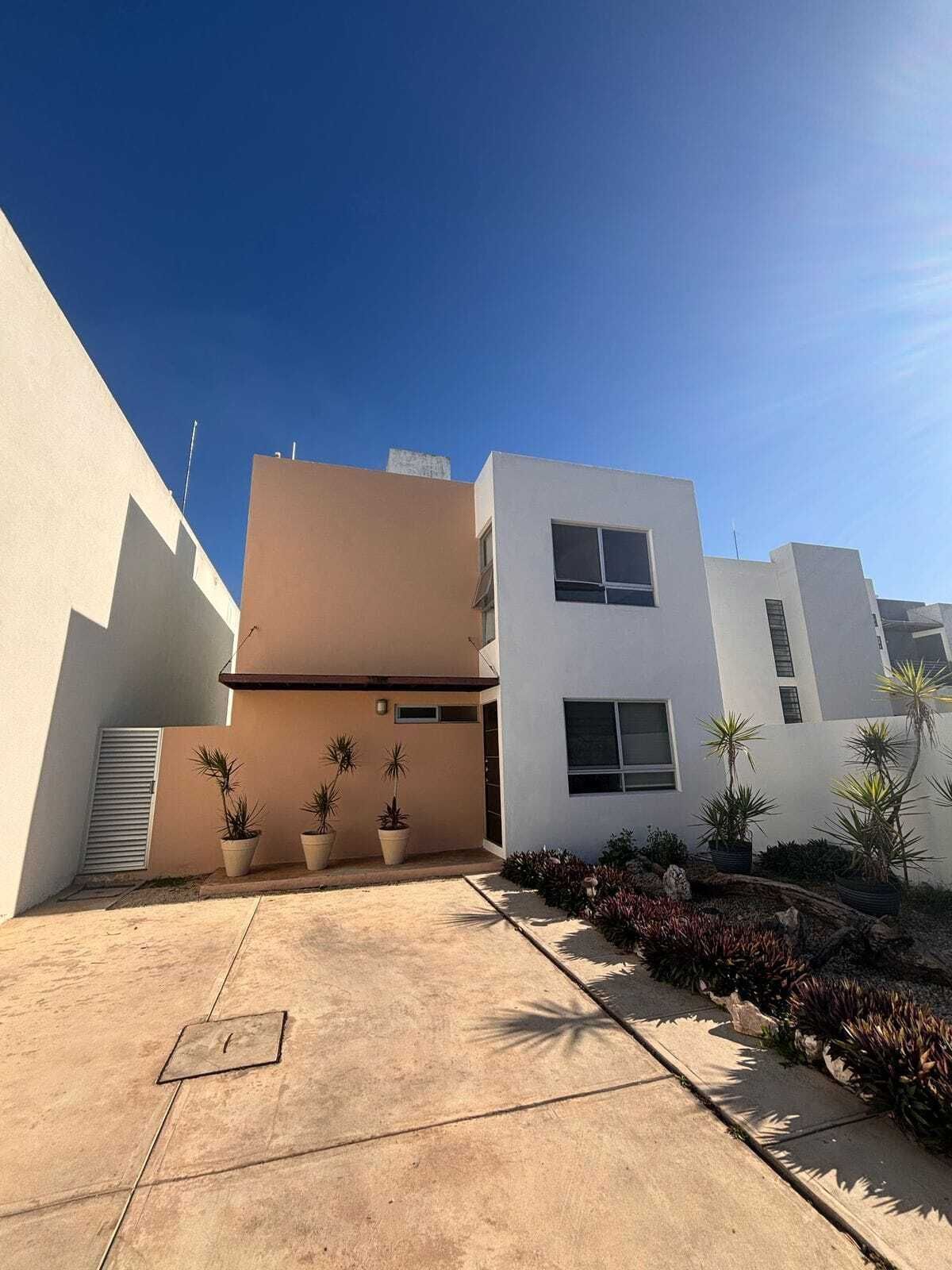 Casa Flora con amplio terreno, en venta, Dzitya, foto 1 de 17