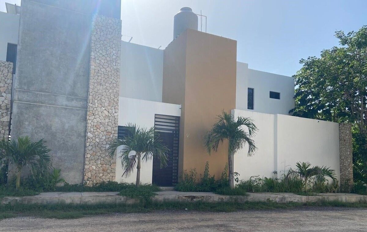 Casa Nueva con 3 habitaciones y piscina en venta en Dzitya, foto 1 de 27